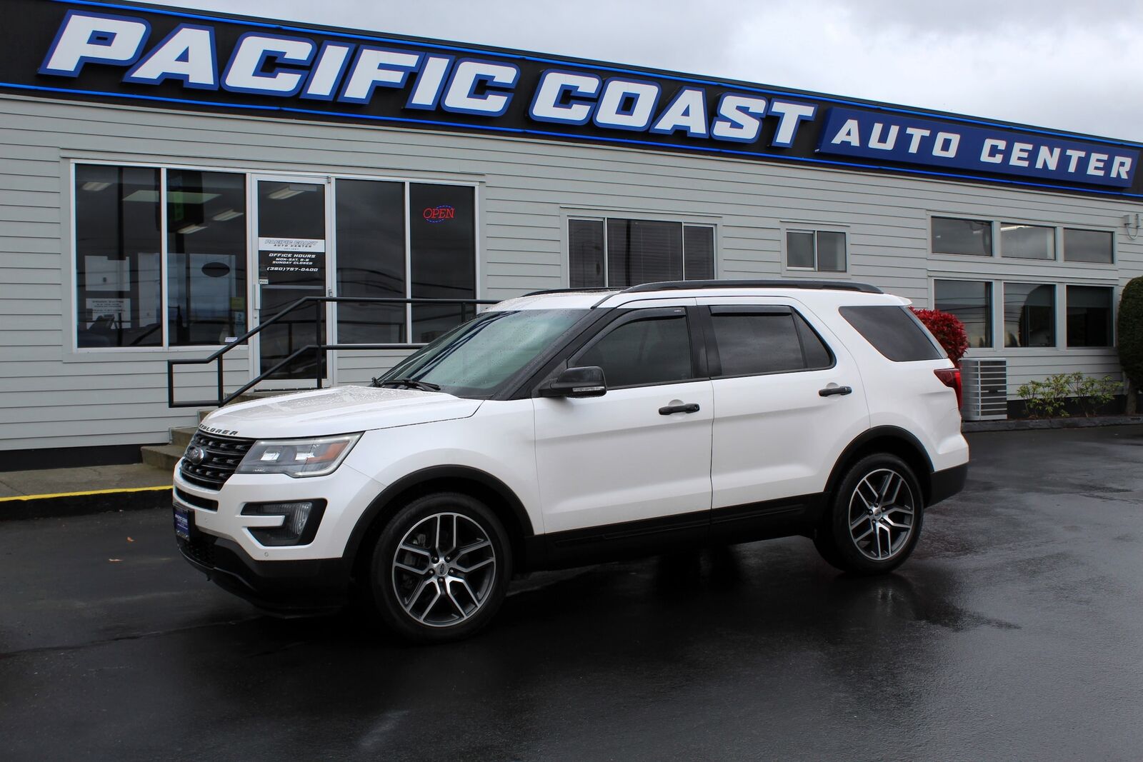 2016 FORD Explorer