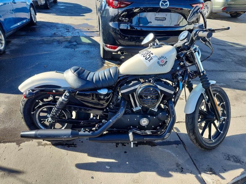 2022 HARLEY DAVIDSON Iron 883