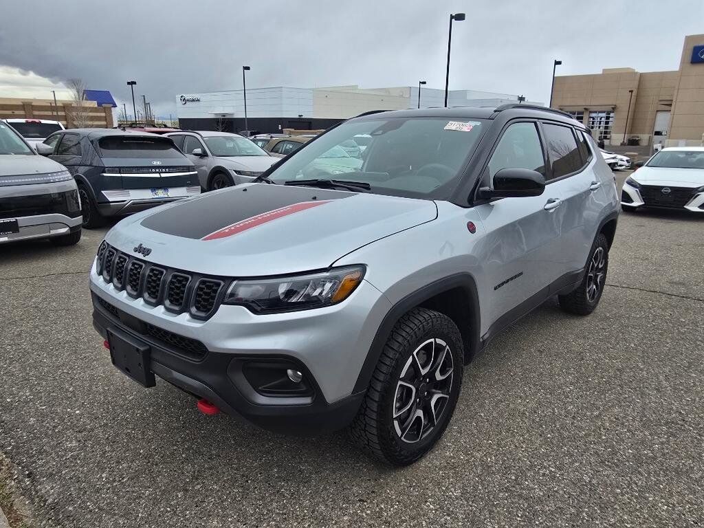 2025 JEEP Compass