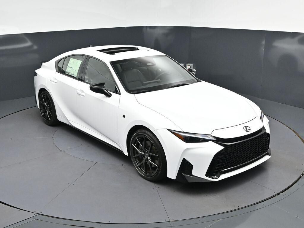 2026 LEXUS IS