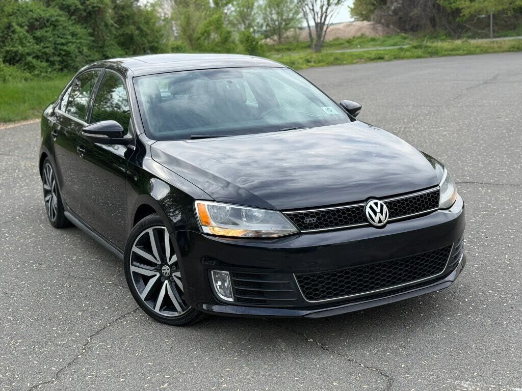 2012 VOLKSWAGEN Jetta