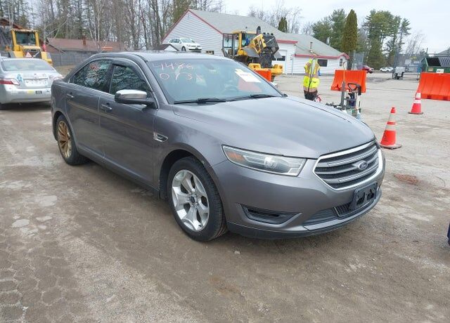 2014 FORD Taurus