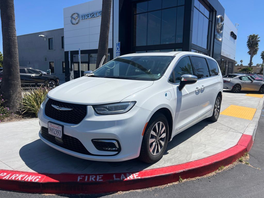 2023 CHRYSLER Pacifica