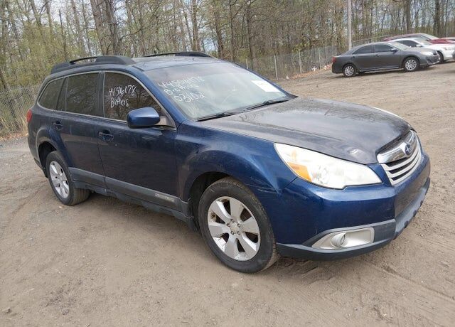 2010 SUBARU Outback