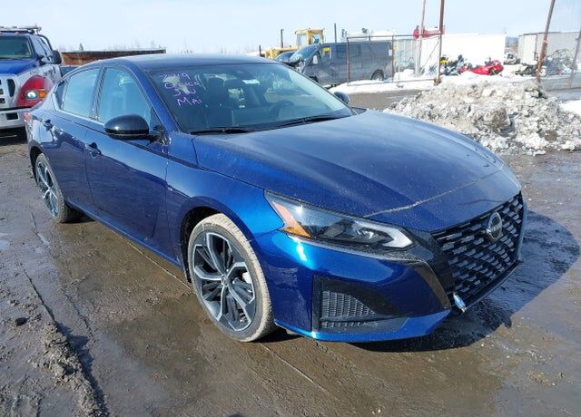 2024 NISSAN Altima