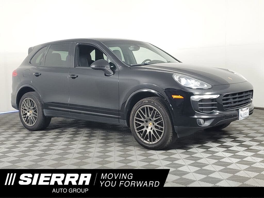 2018 PORSCHE Cayenne
