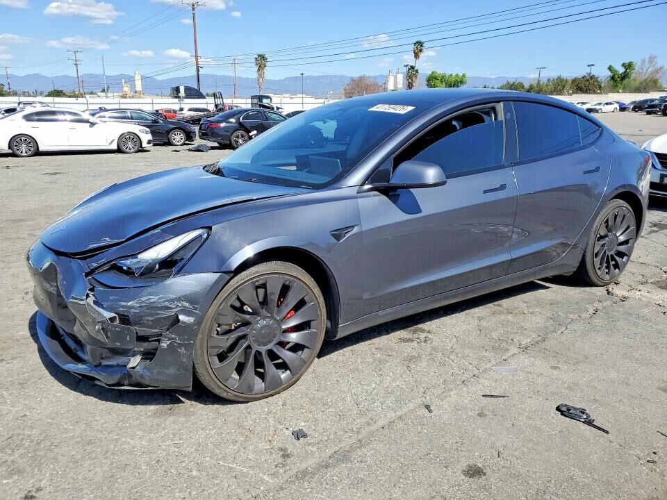 2023 TESLA Model 3