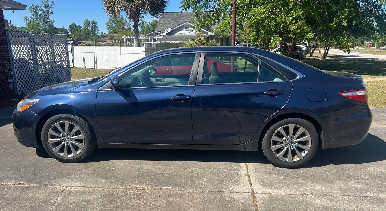 2015 TOYOTA Camry