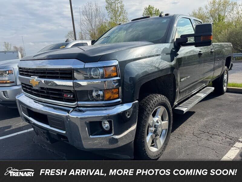 2017 CHEVROLET Silverado
