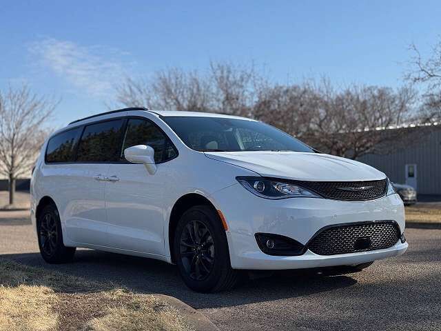 2020 CHRYSLER Pacifica
