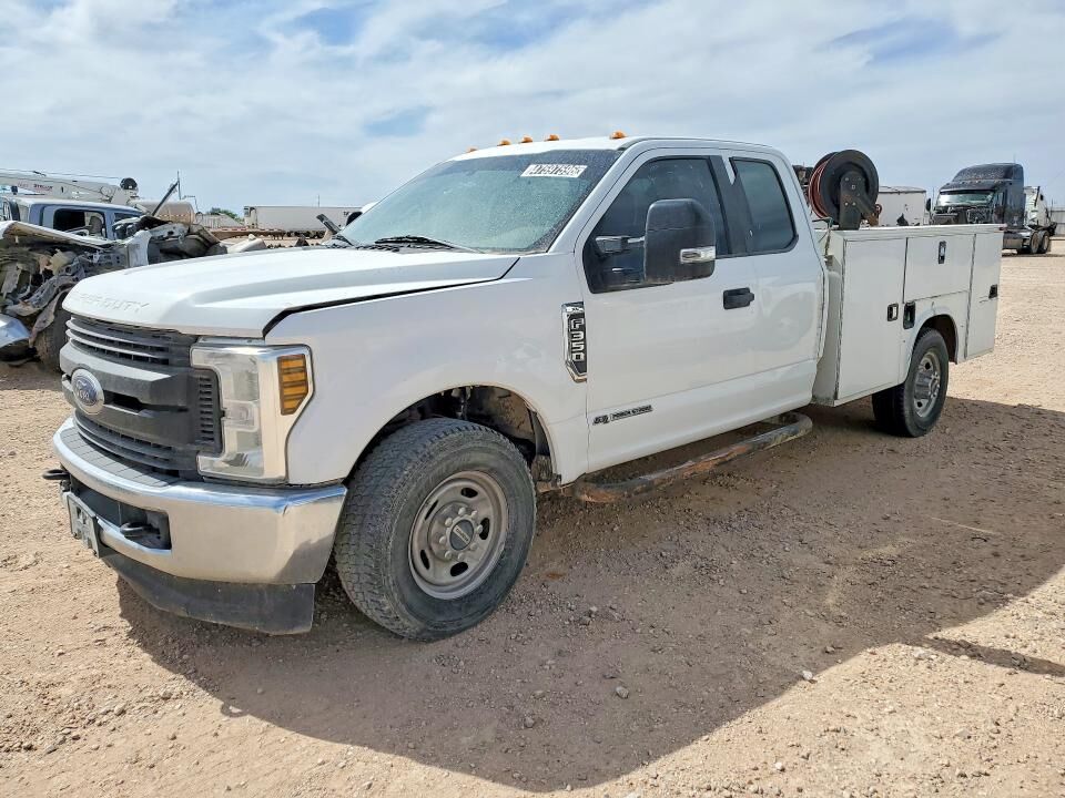 2019 FORD F-350