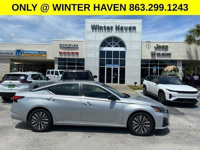 2024 NISSAN Altima