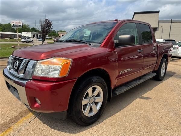 2014 NISSAN Titan