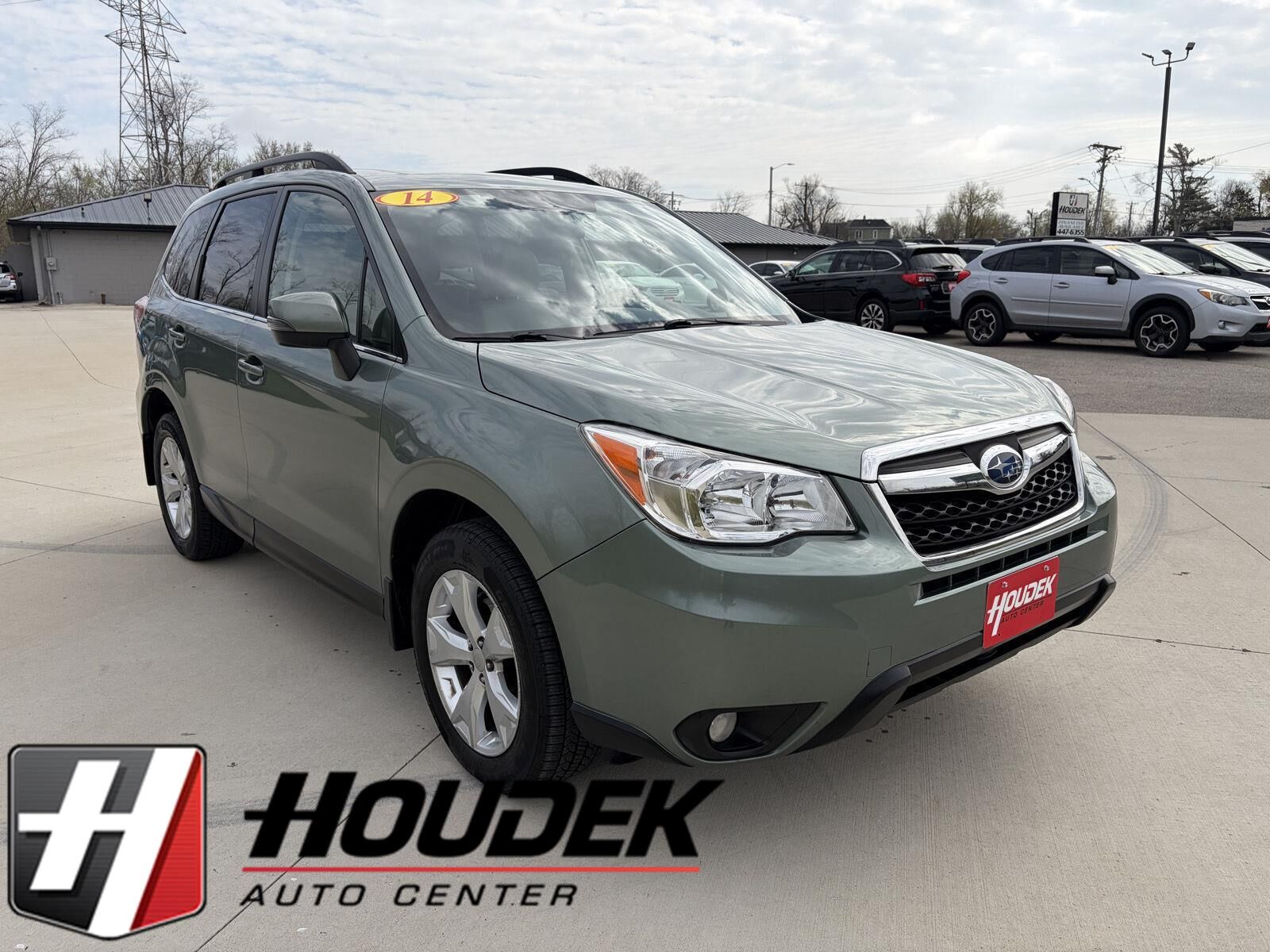 2014 SUBARU Forester