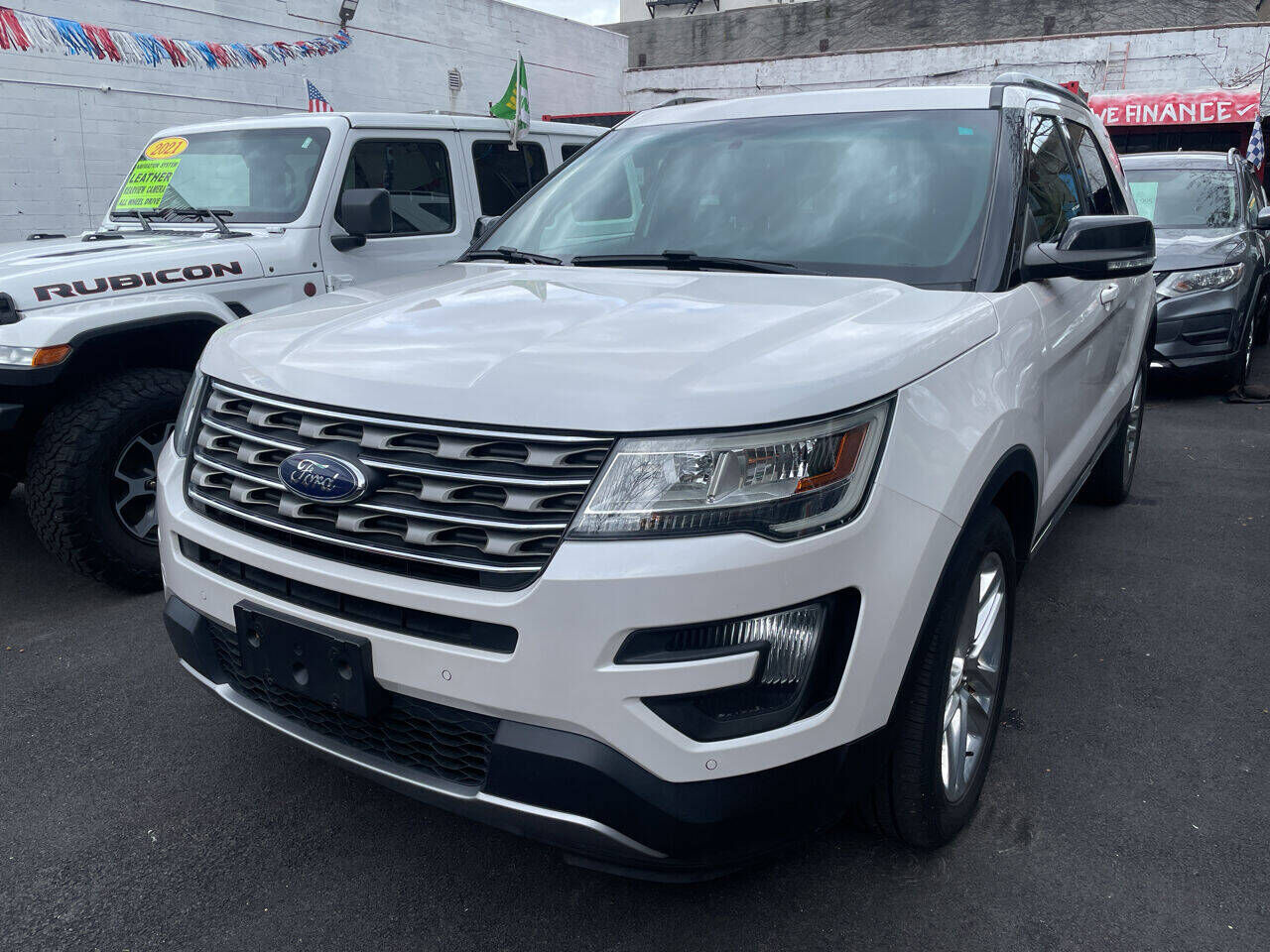 2016 FORD Explorer