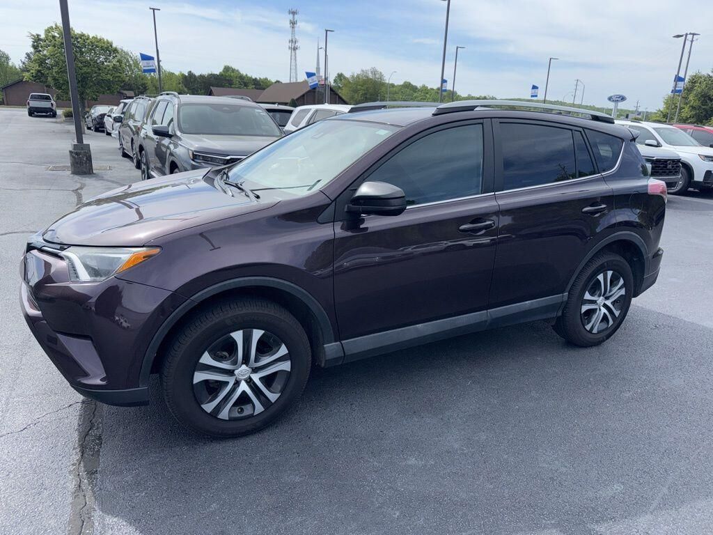 2017 TOYOTA RAV4