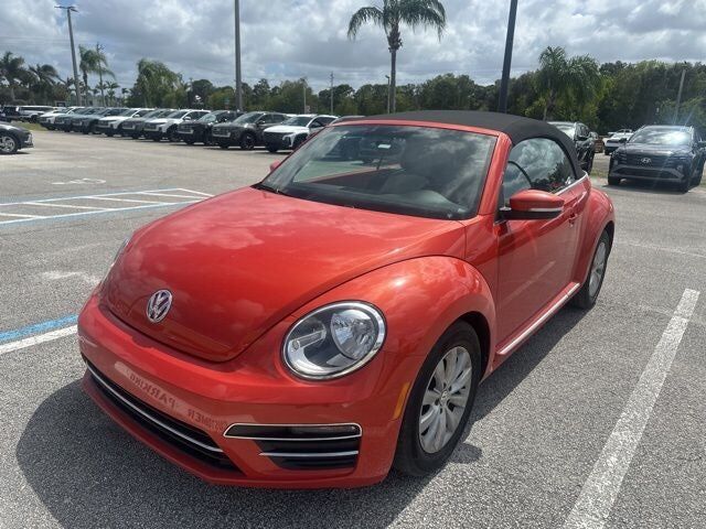 2019 VOLKSWAGEN Beetle