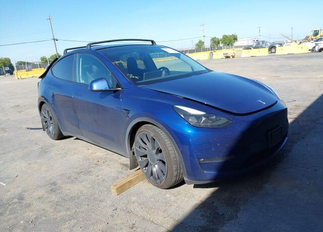 2021 TESLA Model Y