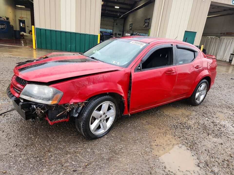 2013 DODGE Avenger