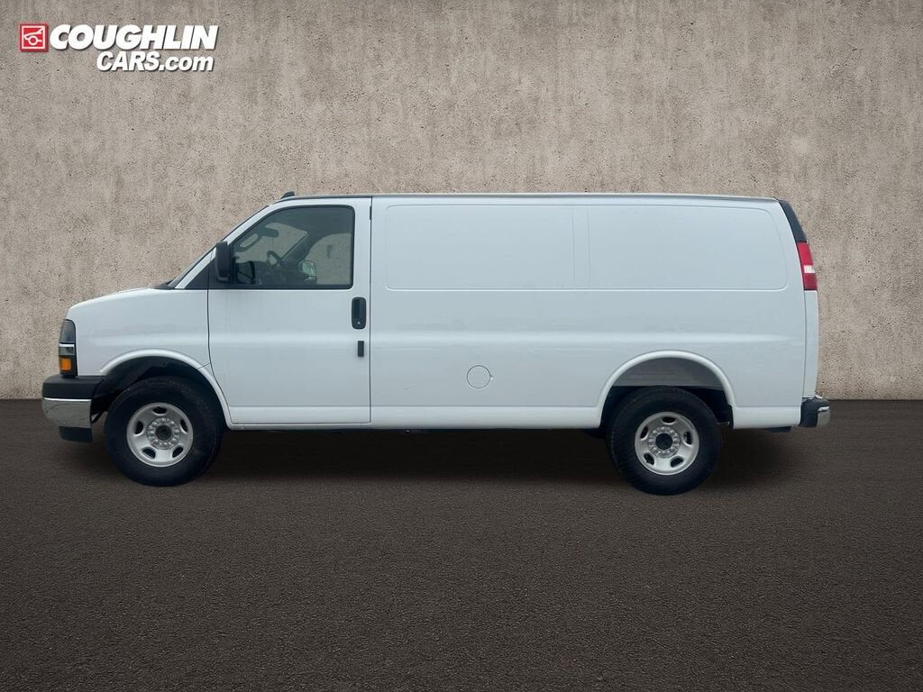 2026 CHEVROLET Express