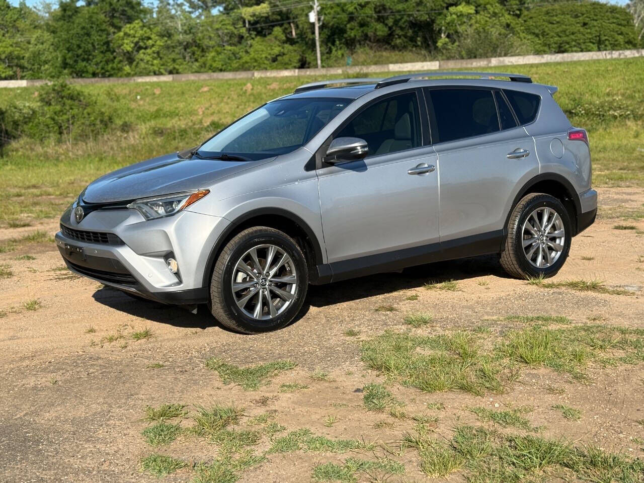 2017 TOYOTA RAV4