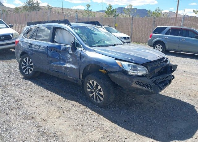 2015 SUBARU Outback
