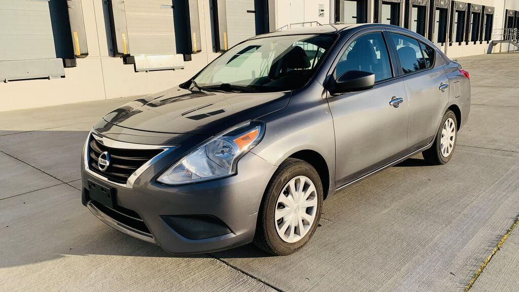 2016 NISSAN Versa