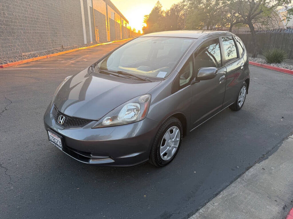 2013 HONDA Fit