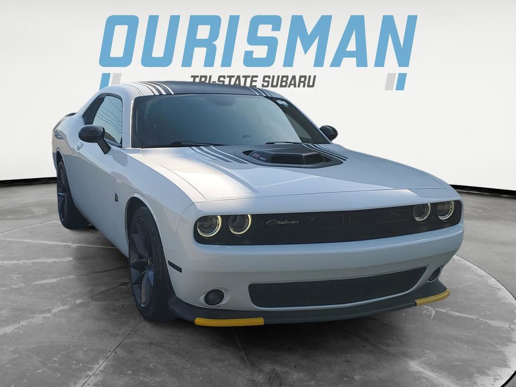2019 DODGE Challenger