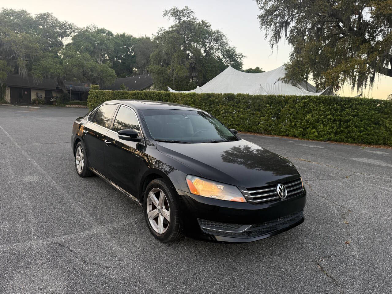 2013 VOLKSWAGEN Passat