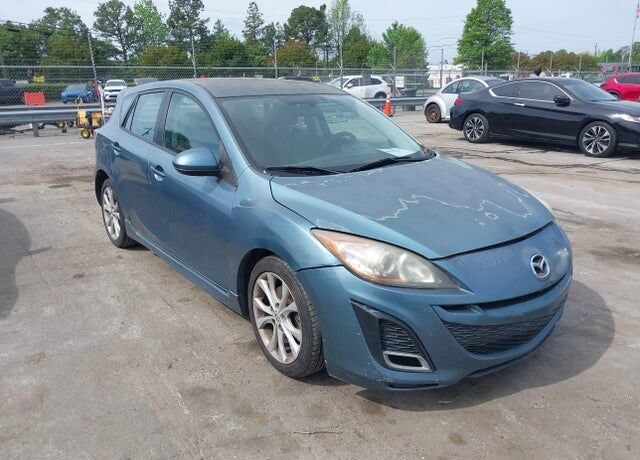 2010 MAZDA Mazda3