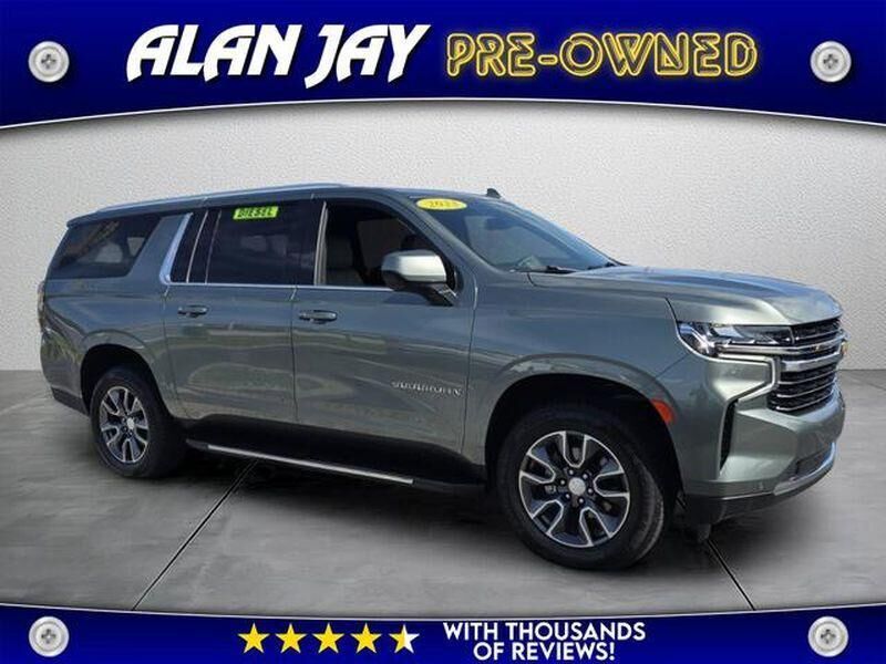 2023 CHEVROLET Suburban