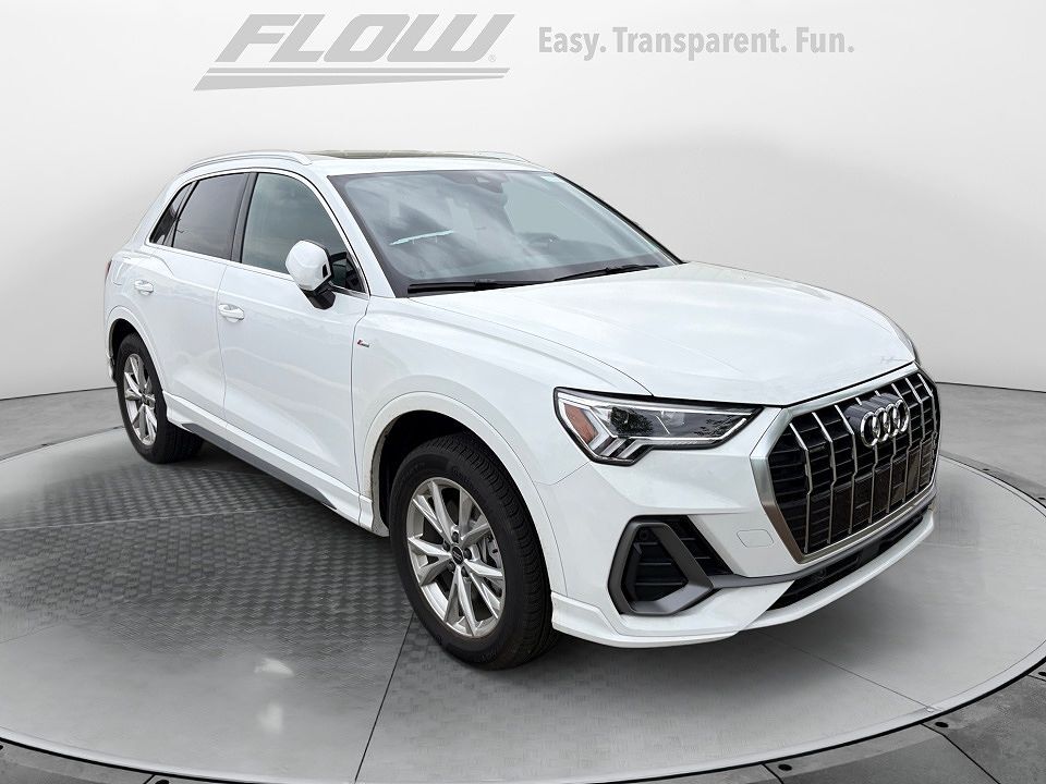 2025 AUDI Q3