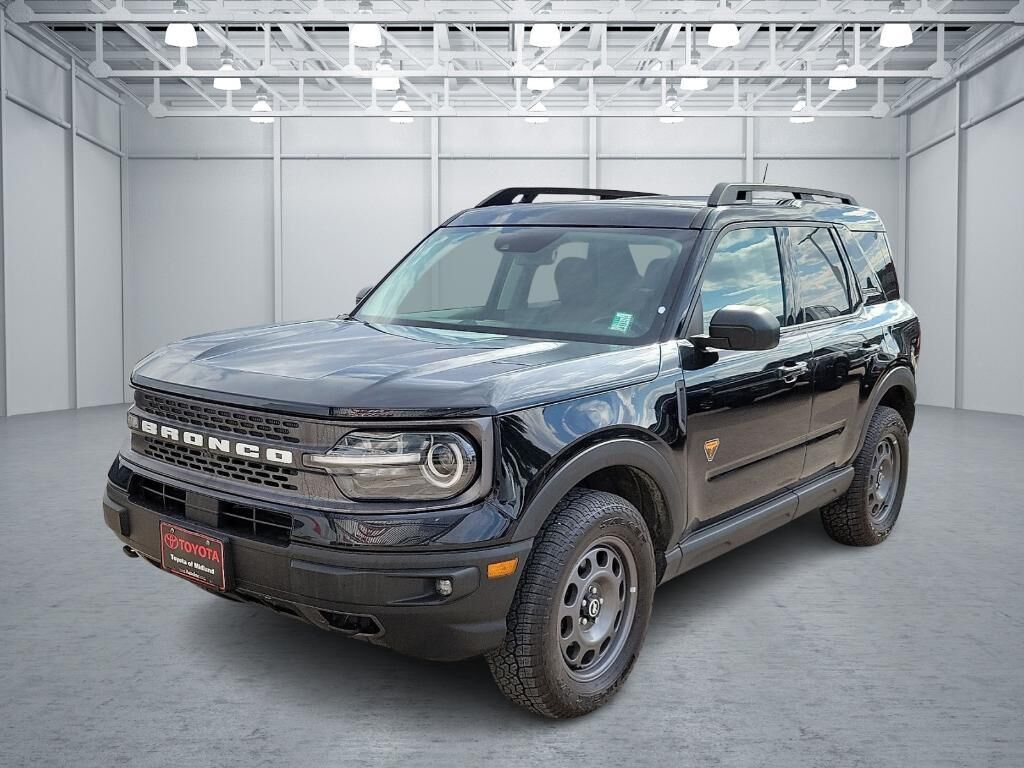 2023 FORD Bronco