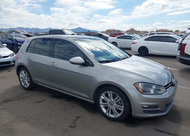 2015 VOLKSWAGEN Golf