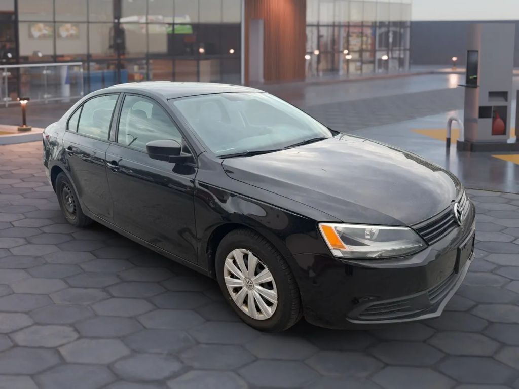 2012 VOLKSWAGEN Jetta