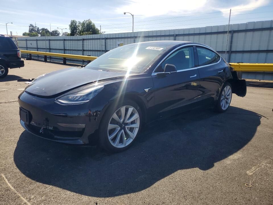 2019 TESLA Model 3