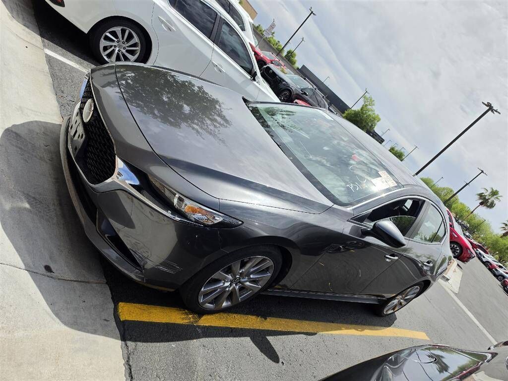 2019 MAZDA Mazda3