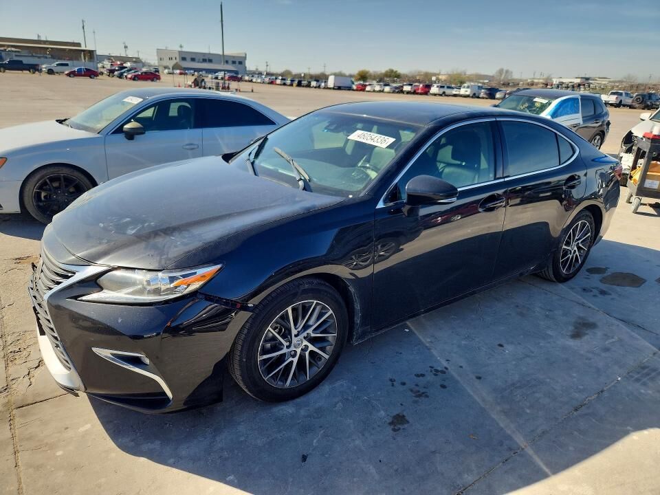 2018 LEXUS ES