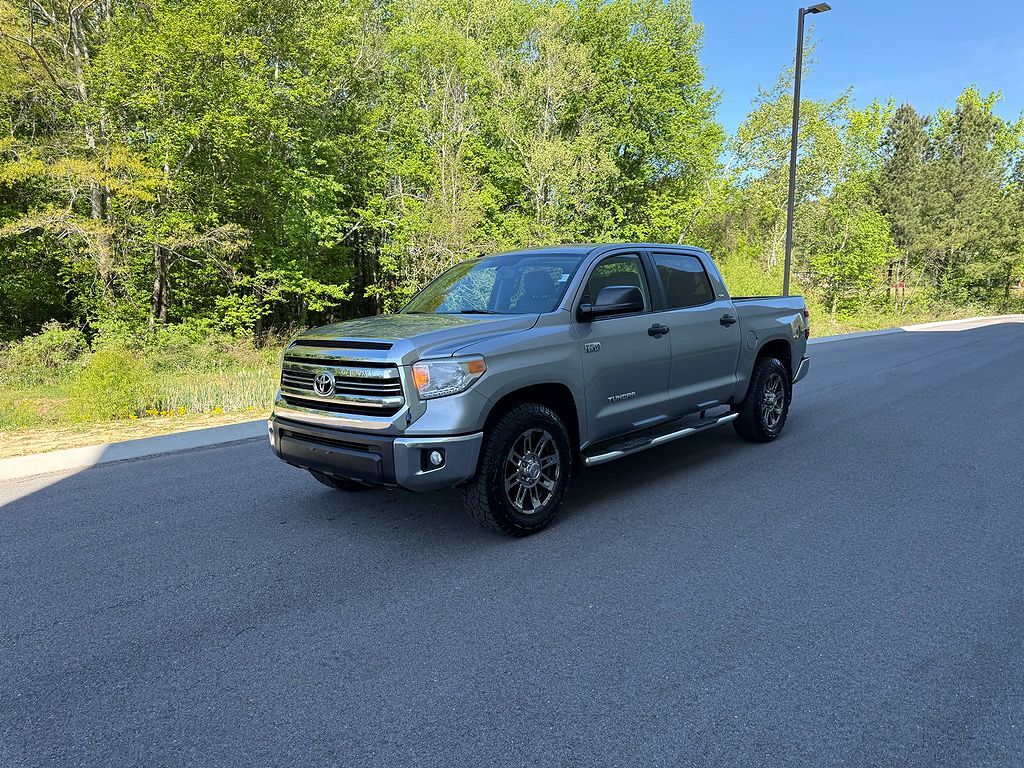 2016 TOYOTA Tundra