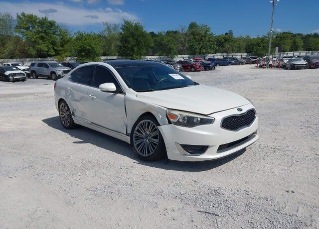 2014 KIA Cadenza