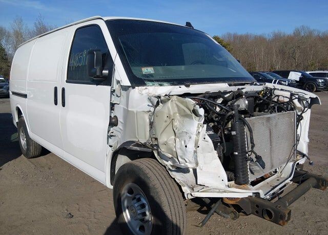 2022 CHEVROLET Express