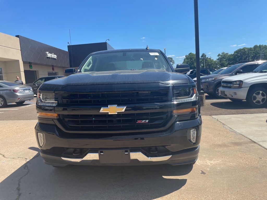 2018 CHEVROLET Silverado
