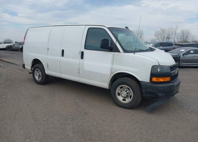2021 CHEVROLET Express