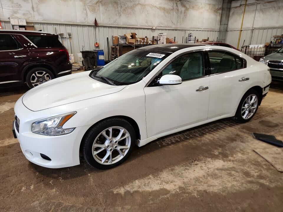 2013 NISSAN Maxima