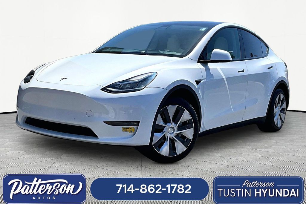 2022 TESLA Model Y
