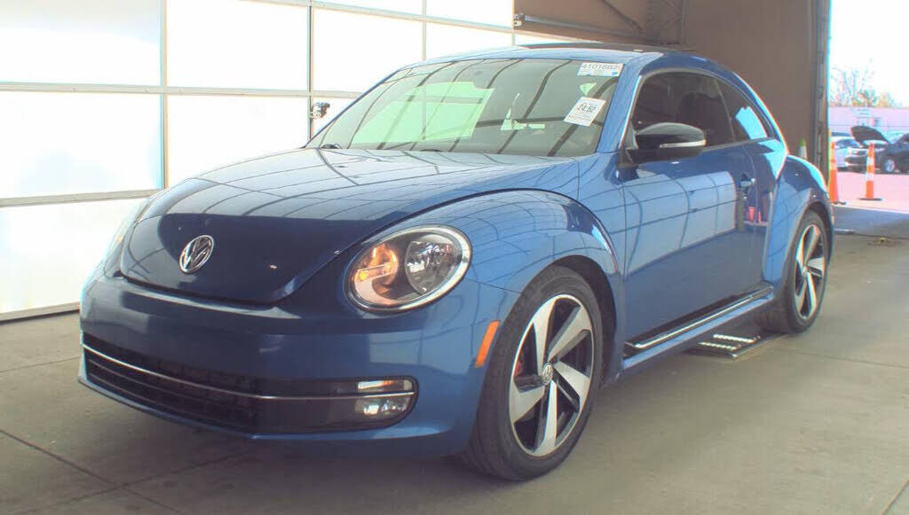 2012 VOLKSWAGEN Beetle