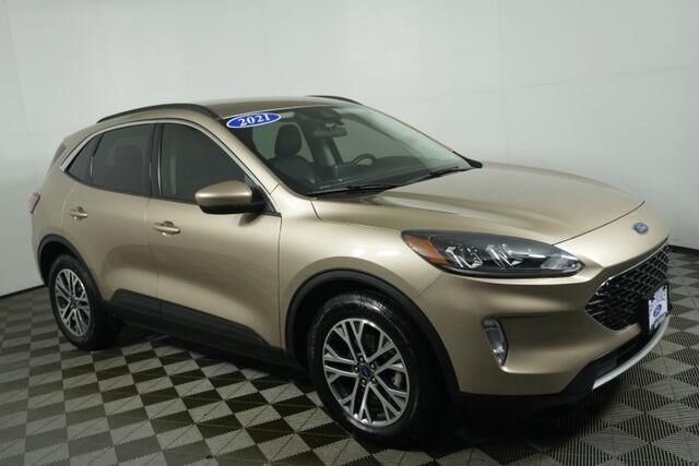 2021 FORD Escape