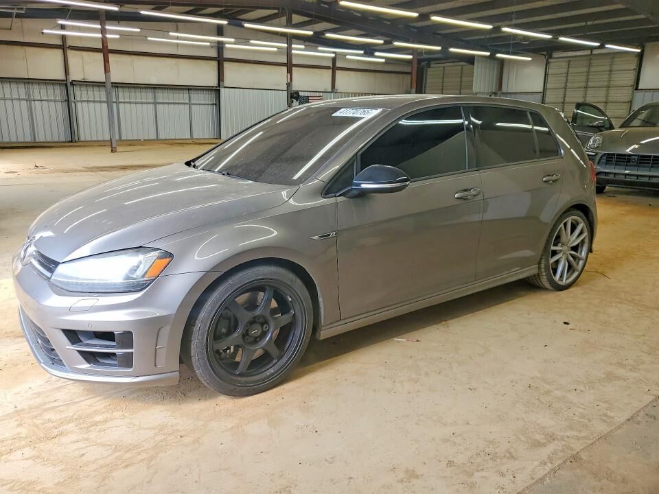 2017 VOLKSWAGEN Golf R