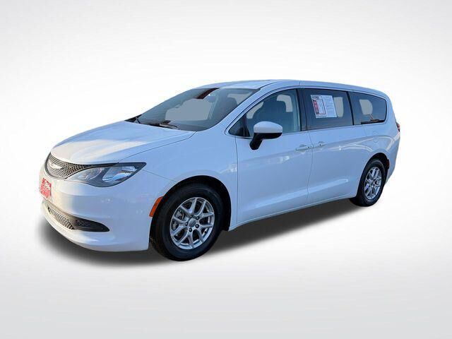 2023 CHRYSLER Voyager